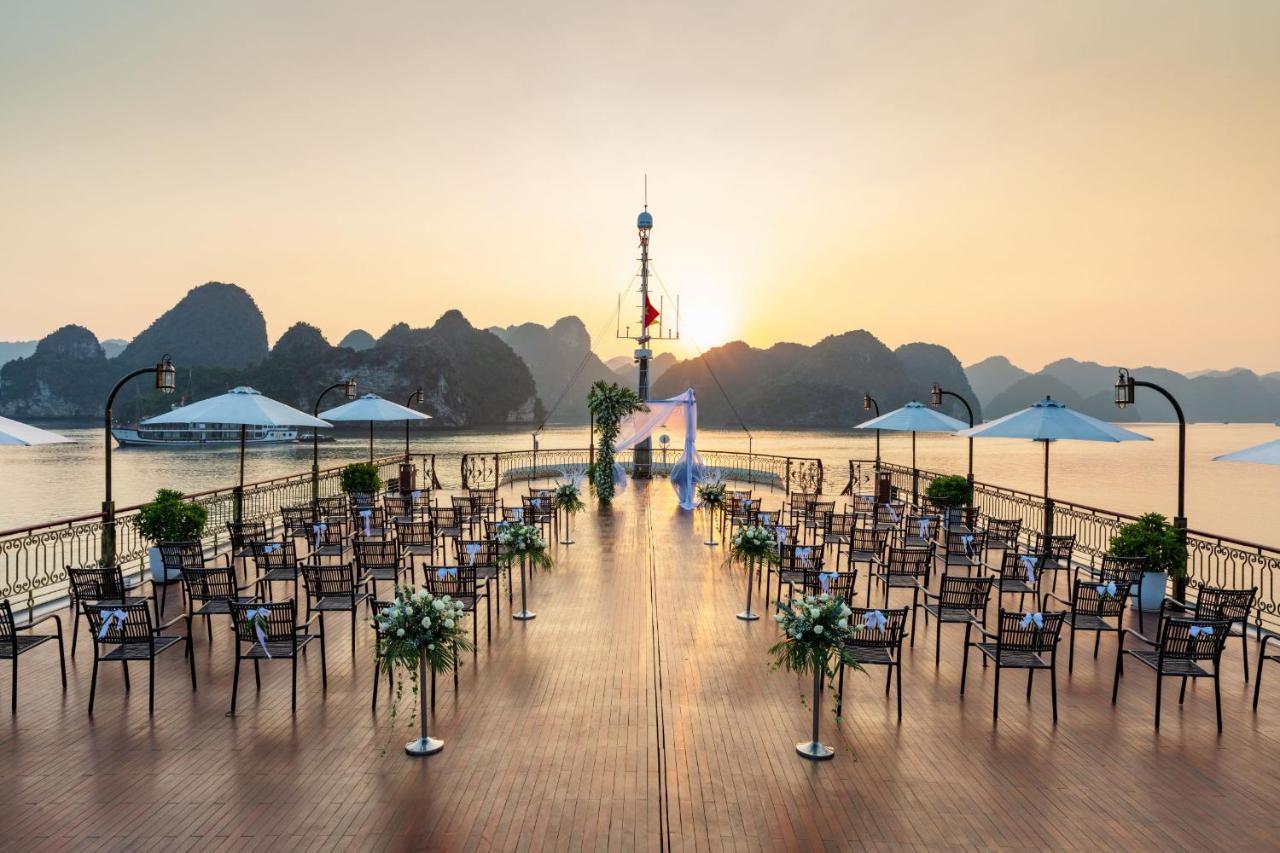Hotel Indochine Cruise Hạ Long Exterior foto